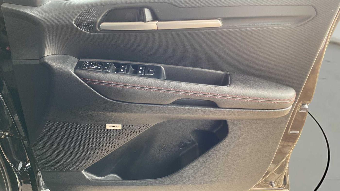 2023 KIA SONET GTX PLUS 1.0 DCT, Petrol, Automatic, 21,308 km, Driver Side Door Panels Control