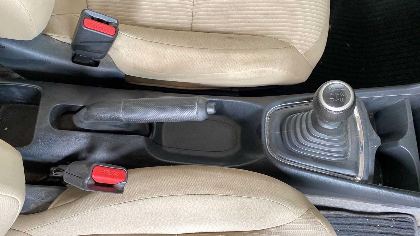 2019 Honda Amaze 1.2L I-VTEC S, Petrol, Manual, 47,579 km, Gear Lever