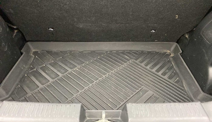 2022 Maruti Baleno SIGMA PETROL 1.2, Petrol, Manual, 37,799 km, Boot Inside