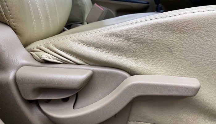 2015 Honda Amaze 1.2L I-VTEC VX, Petrol, Manual, 50,615 km, Driver Side Adjustment Panel