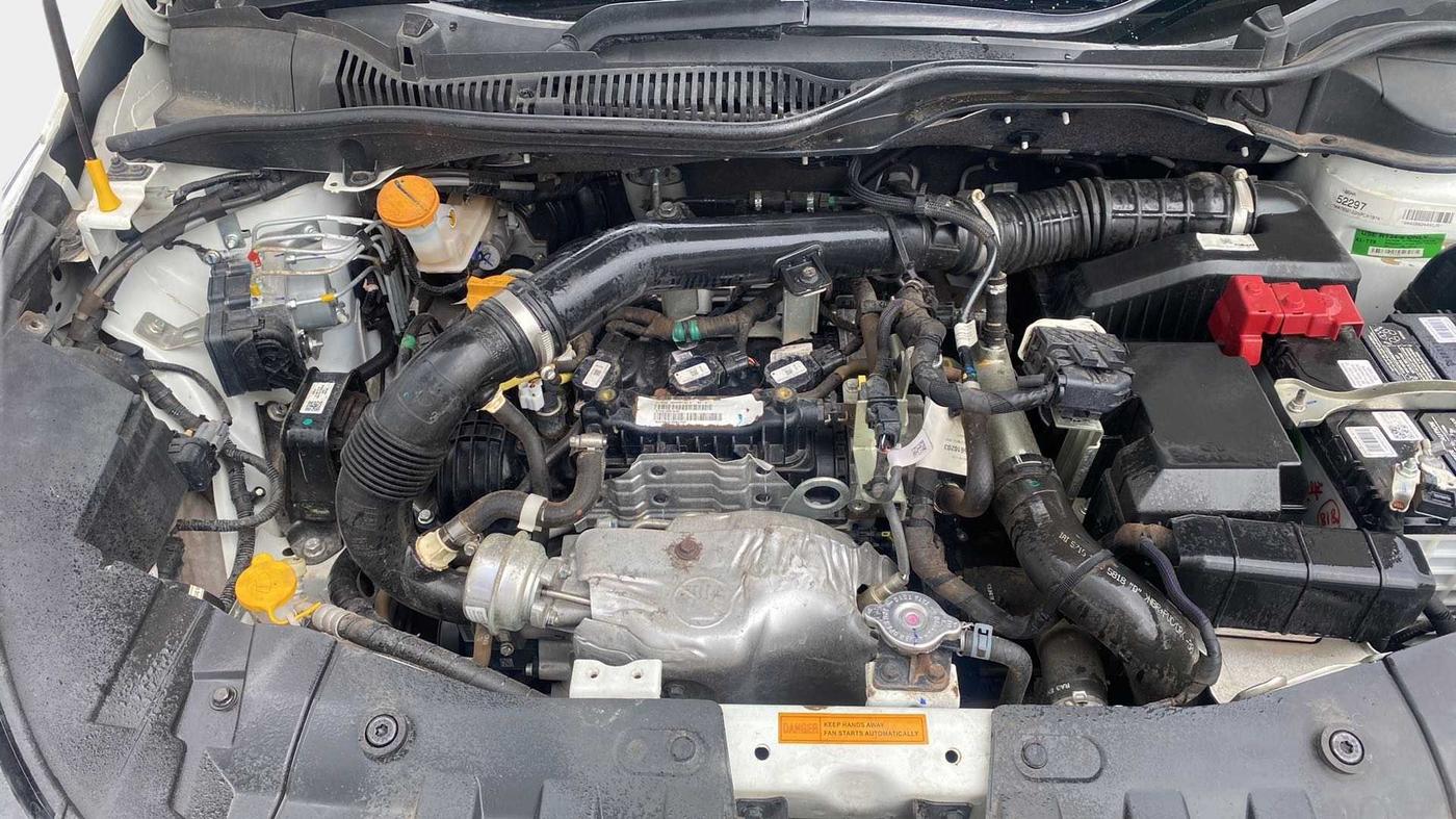 2022 Tata ALTROZ XZ PETROL, Petrol, Manual, 15,025 km, Open Bonet