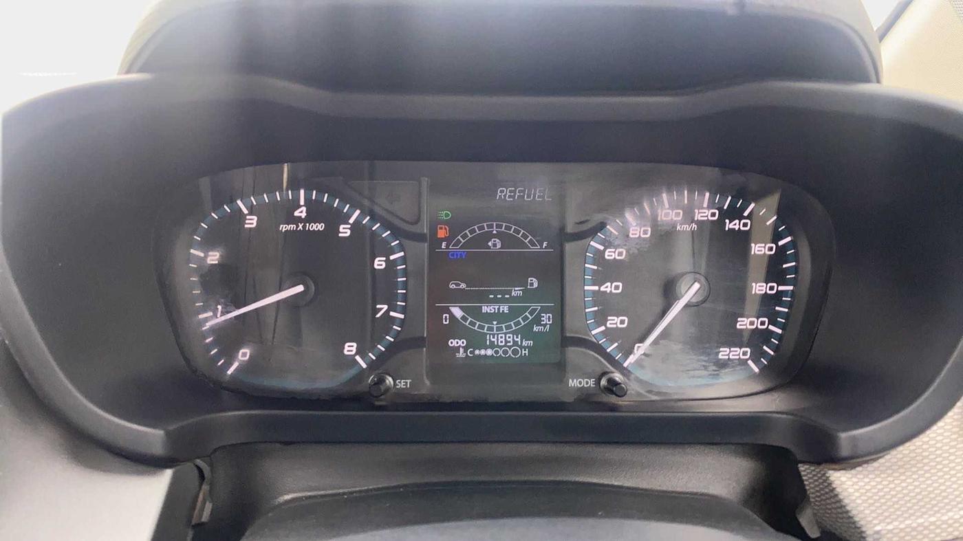 2022 Tata ALTROZ XZ PETROL, Petrol, Manual, 15,025 km, Odometer Image
