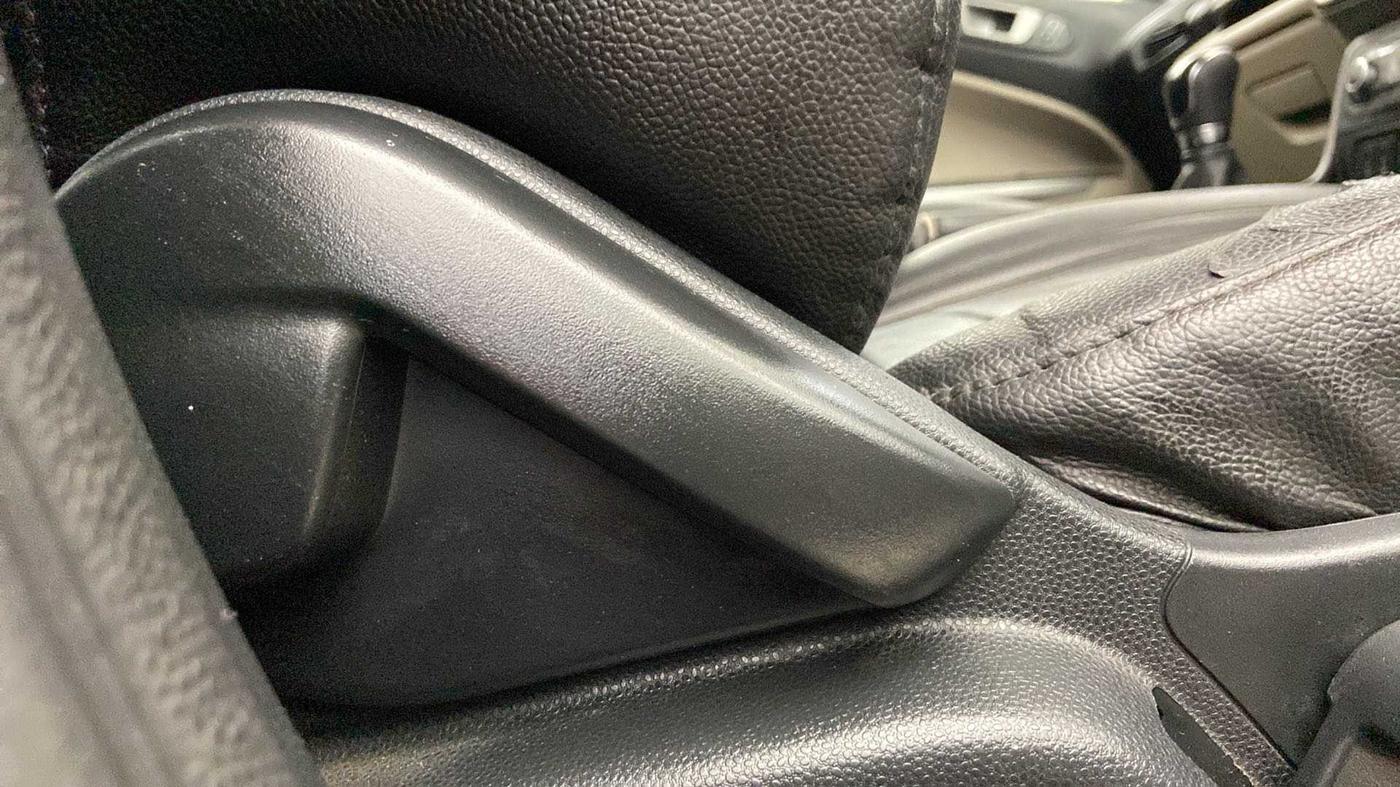 2019 Ford Ecosport TITANIUM 1.5L DIESEL, Diesel, Manual, 68,051 km, Driver Side Adjustment Panel