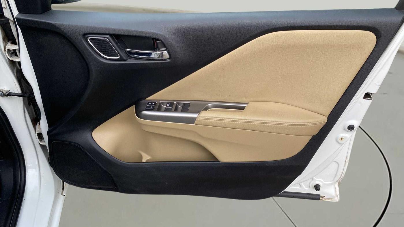 2019 Honda City 1.5L I-VTEC ZX CVT, Petrol, Automatic, 45,218 km, Driver Side Door Panels Control