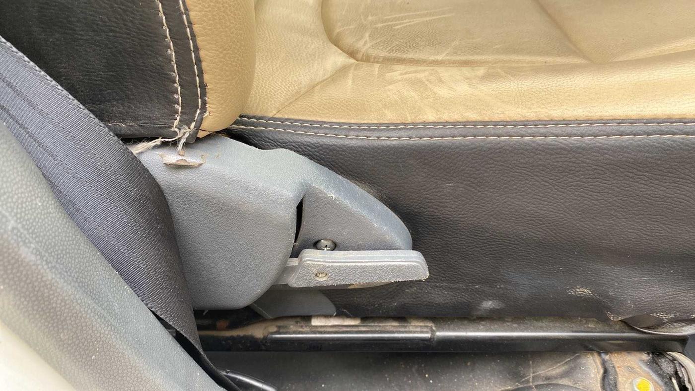 2014 Maruti Alto 800 LXI, Petrol, Manual, 58,996 km, Driver Side Adjustment Panel
