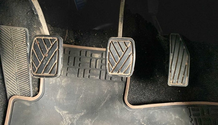 2021 Maruti Baleno DELTA PETROL 1.2, Petrol, Manual, 23,479 km, Pedals