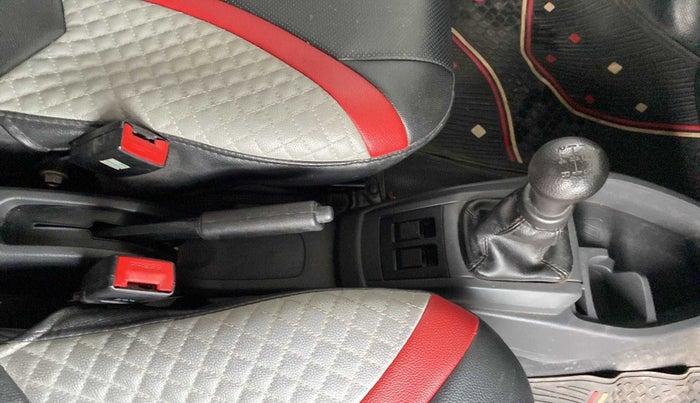 2016 Maruti Alto 800 LXI, Petrol, Manual, 77,335 km, Gear Lever