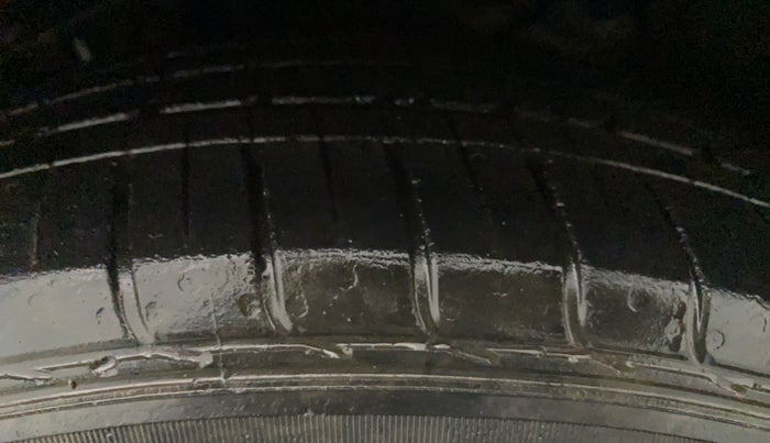 2017 Honda WR-V 1.2L I-VTEC VX MT, Petrol, Manual, 65,765 km, Left Front Tyre Tread