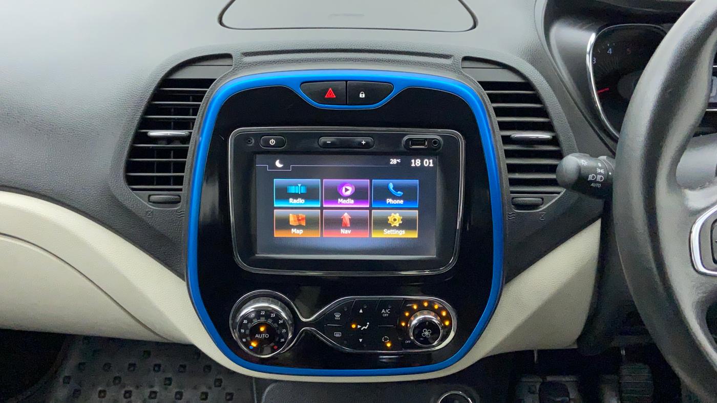 2017 Renault Captur RXT DIESEL MT, Diesel, Manual, 47,239 km, Air Conditioner