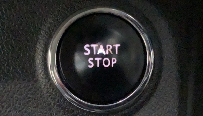 2017 Renault Captur RXT DIESEL MT, Diesel, Manual, 47,239 km, Keyless Start/ Stop Button