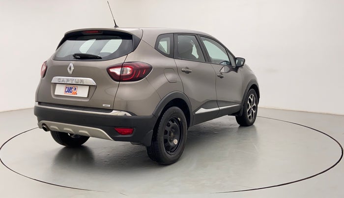 2017 Renault Captur RXT DIESEL MT, Diesel, Manual, 47,239 km, Right Back Diagonal