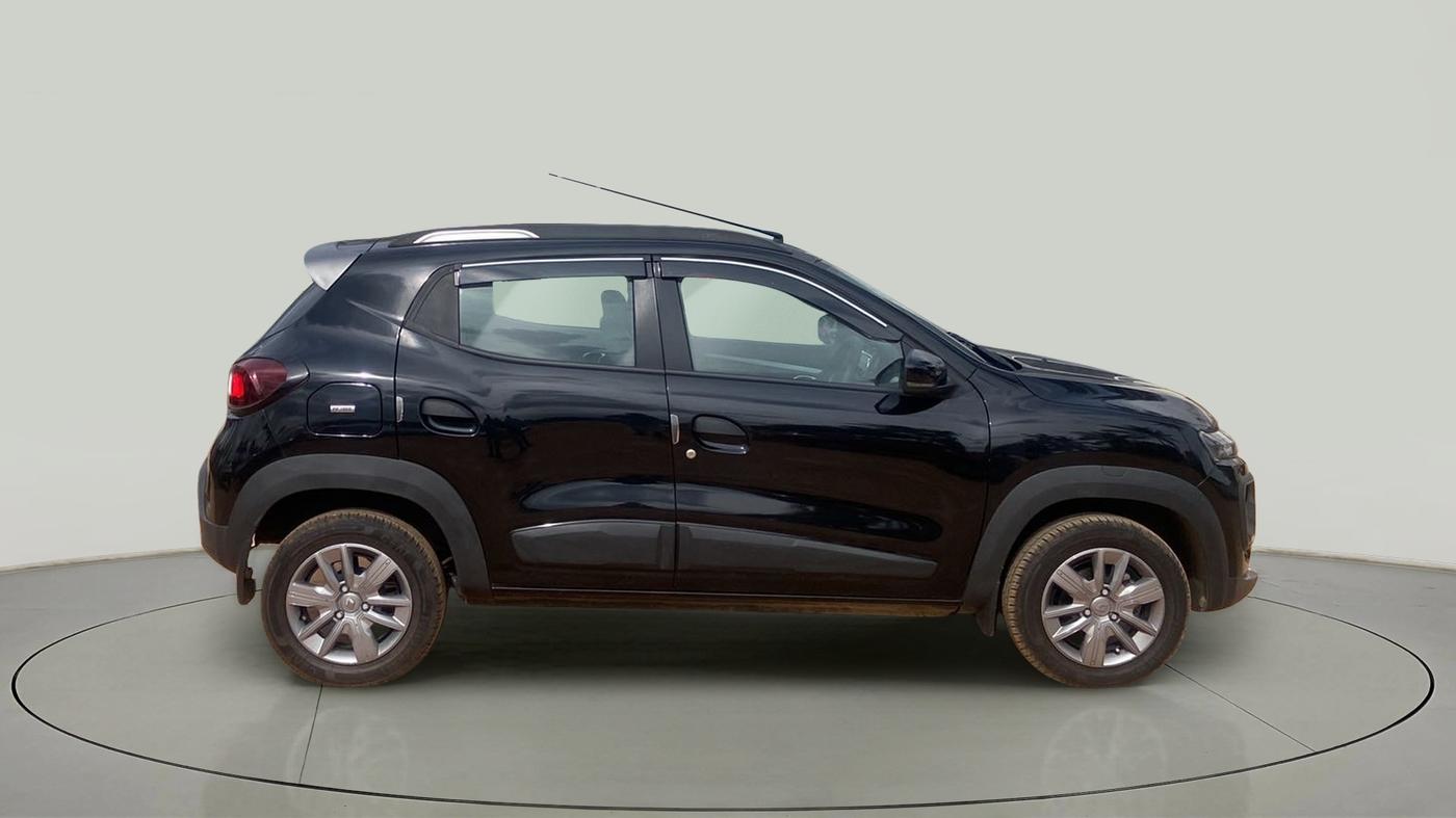 2023 Renault Kwid CLIMBER AMT 1.0, Petrol, Automatic, 4,086 km, Right Side View