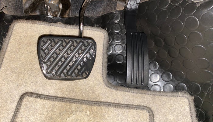 2016 Renault Duster 110 PS RXZ 4X2 AMT DIESEL, Diesel, Automatic, 1,14,773 km, Pedals