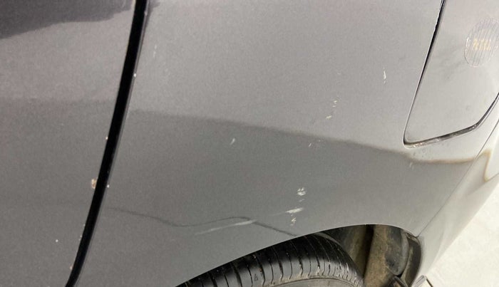 2014 Maruti Ertiga ZXI, Petrol, Manual, 74,199 km, Left quarter panel - Minor scratches