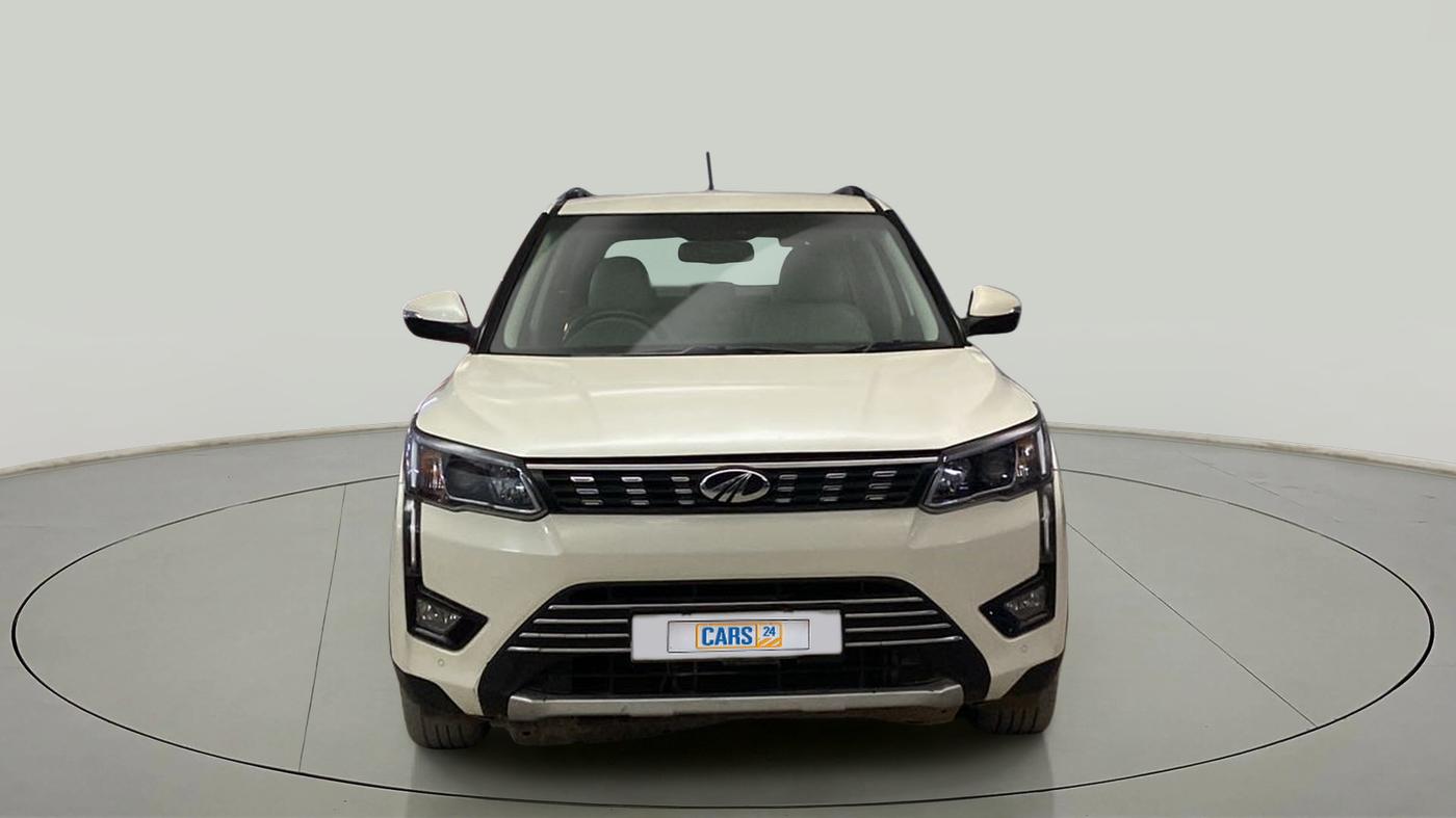 2020 Mahindra XUV300 W8 (O) 1.5 DIESEL AMT, Diesel, Automatic, 64,038 km, Front