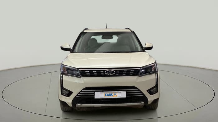 2020 Mahindra XUV300 W8 (O) 1.5 DIESEL AMT, Diesel, Automatic, 64,038 km, Front