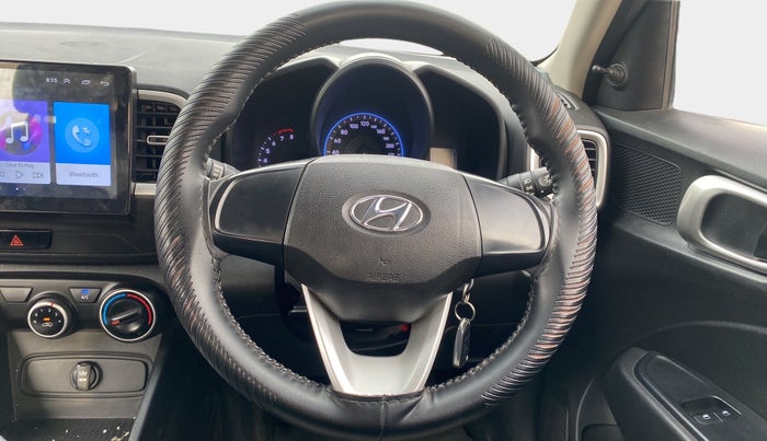 2020 Hyundai VENUE E 1.2, Petrol, Manual, 40,744 km, Steering Wheel Close Up