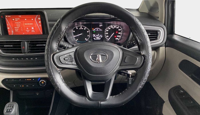2022 Tata ALTROZ XM PLUS PETROL, Petrol, Manual, 23,443 km, Steering Wheel Close Up