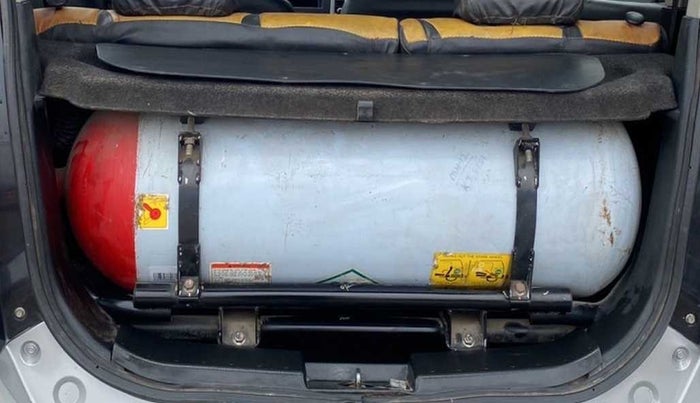 2013 Maruti Wagon R 1.0 LXI CNG, CNG, Manual, 97,157 km, Boot Inside