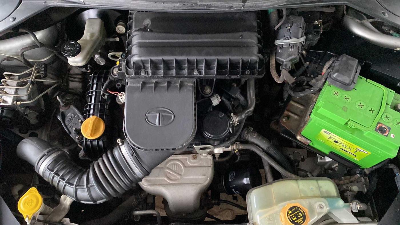 2017 Tata TIGOR XT PETROL, Petrol, Manual, 90,845 km, Open Bonet