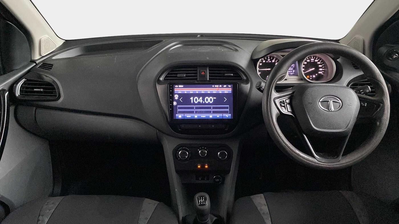 2017 Tata TIGOR XT PETROL, Petrol, Manual, 90,845 km, Dashboard