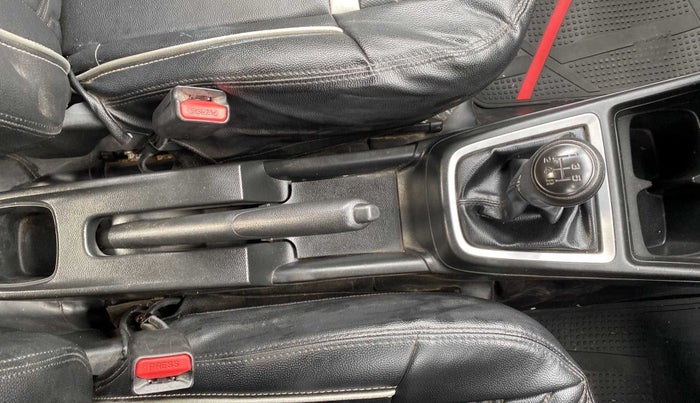 2020 Maruti Swift LXI, Petrol, Manual, 32,982 km, Gear Lever