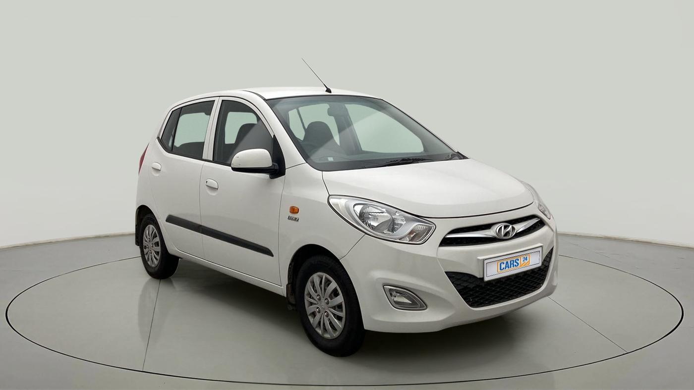 2016 Hyundai i10 SPORTZ 1.1, Petrol, Manual, 48,333 km, SRP