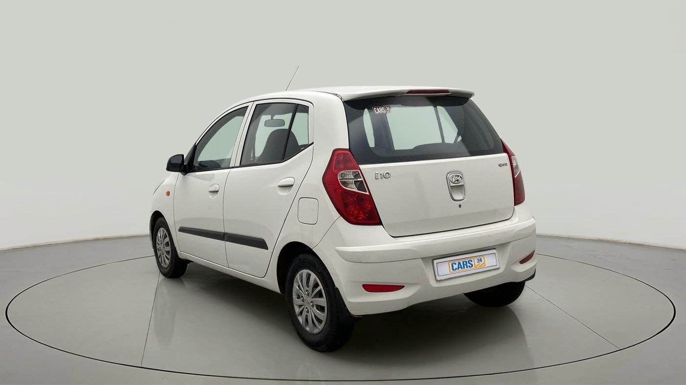 2016 Hyundai i10 SPORTZ 1.1, Petrol, Manual, 48,333 km, Left Back Diagonal