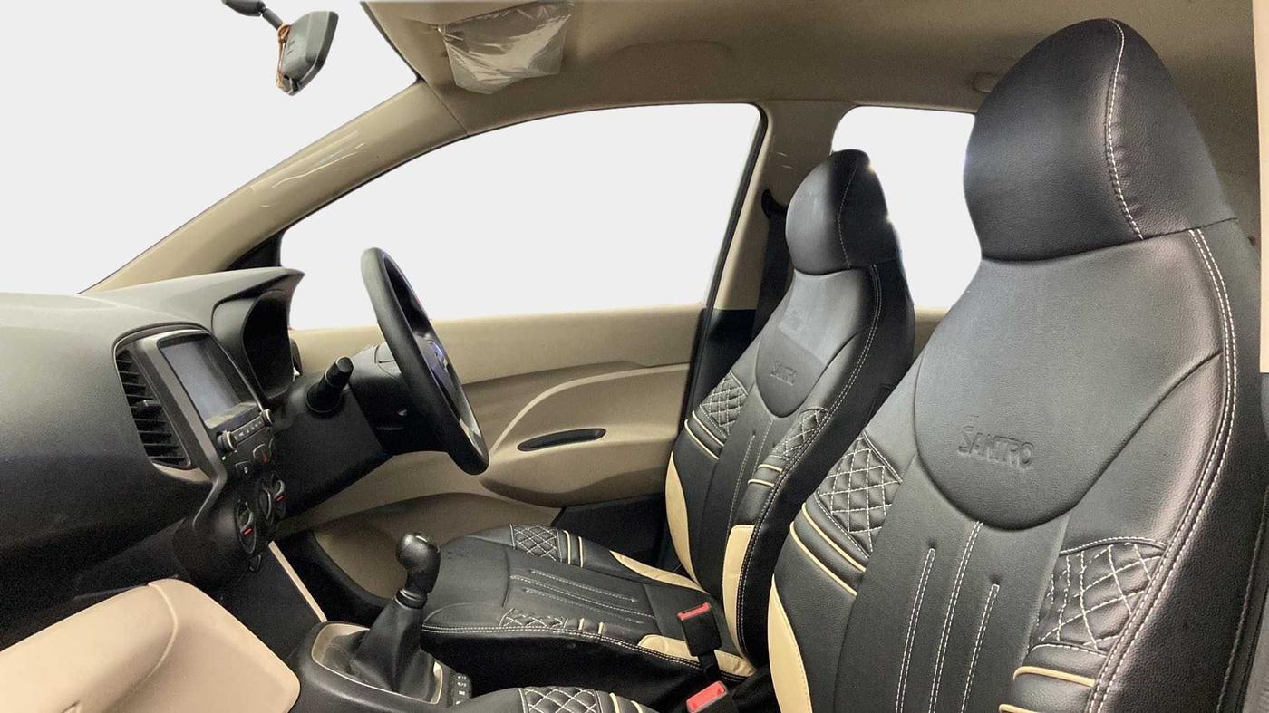 2019 Hyundai NEW SANTRO SPORTZ MT, Petrol, Manual, 53,016 km, Right Side Front Door Cabin