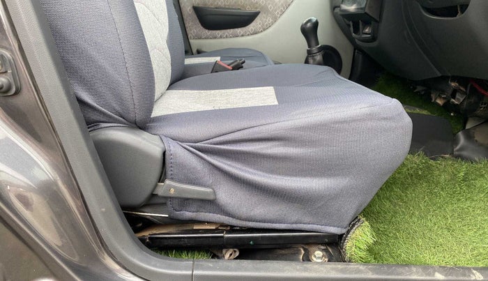 2018 Maruti Alto 800 LXI, Petrol, Manual, 63,681 km, Driver Side Adjustment Panel