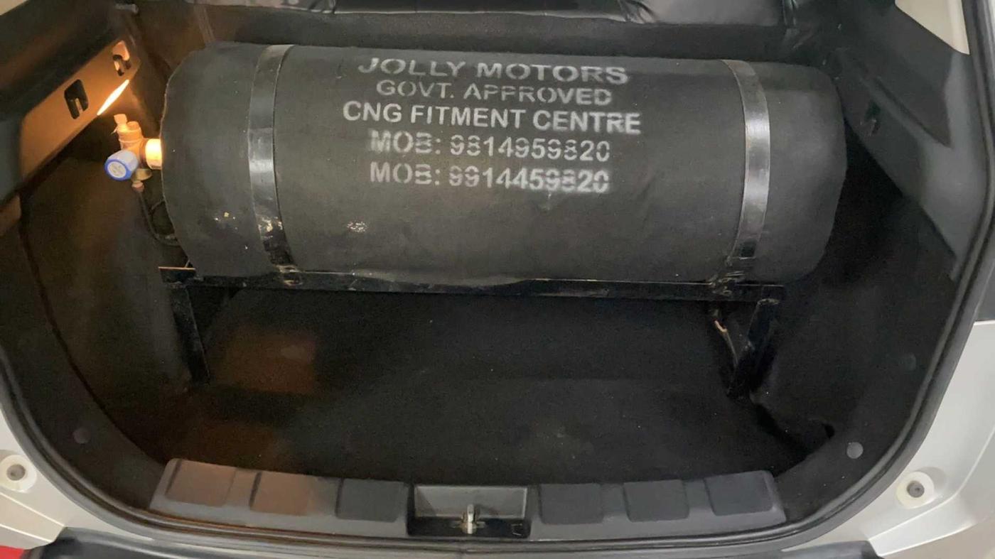 2018 Tata NEXON XZ PETROL, CNG, Manual, 67,663 km, Boot Inside