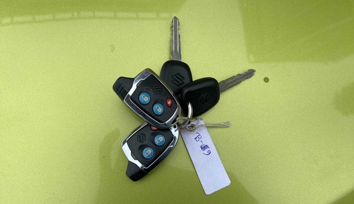 2018 Maruti Alto 800 LXI, Petrol, Manual, 19,566 km, Key Close Up