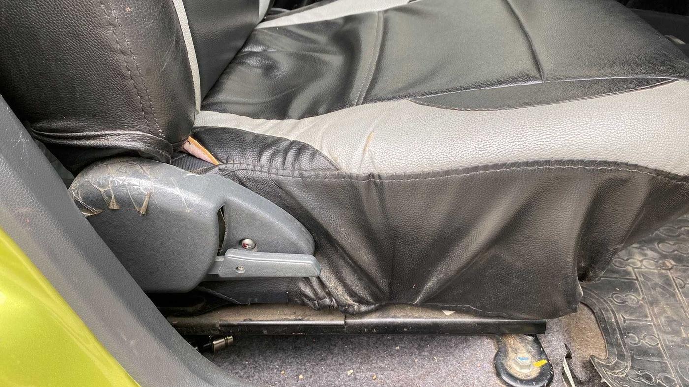 2018 Maruti Alto 800 LXI, Petrol, Manual, 19,566 km, Driver Side Adjustment Panel