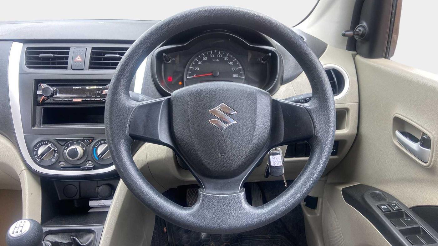 2015 Maruti Celerio VXI, Petrol, Manual, 46,241 km, Steering Wheel Close Up