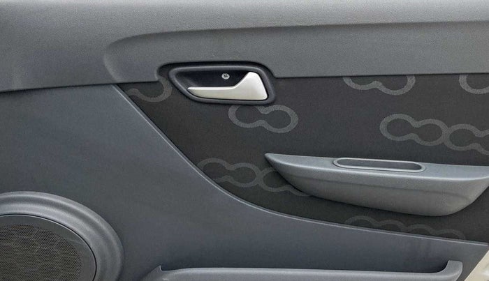 2014 Maruti Alto 800 LXI, Petrol, Manual, 29,954 km, Driver Side Door Panels Control