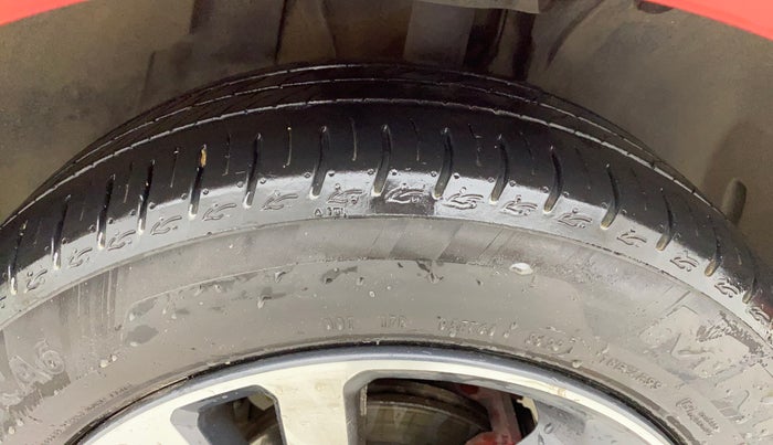 2023 Tata ALTROZ XZ PETROL, Petrol, Manual, 10,965 km, Right Front Tyre Tread