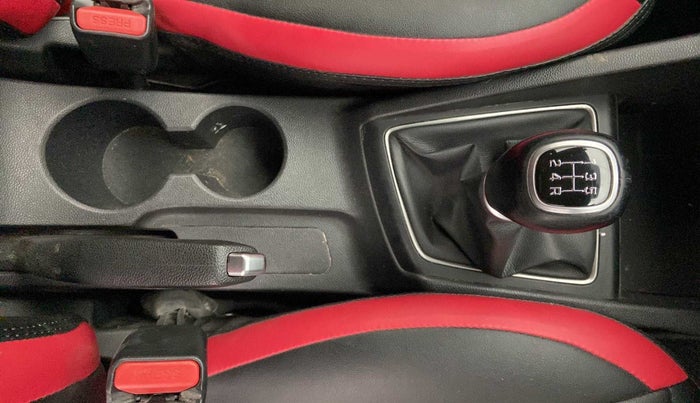 2019 Hyundai Elite i20 ASTA 1.2 (O), Petrol, Manual, 40,619 km, Gear Lever
