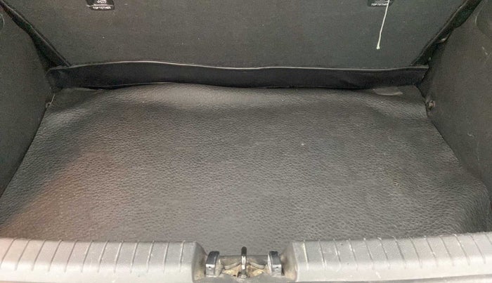 2019 Hyundai Elite i20 ASTA 1.2 (O), Petrol, Manual, 40,619 km, Boot Inside
