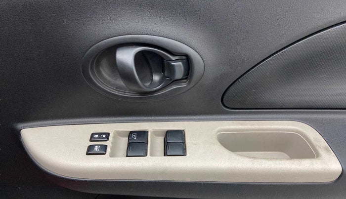 2015 Nissan Micra Active XV SAFETY PACK, Petrol, Manual, 44,428 km, Driver Side Door Panels Control