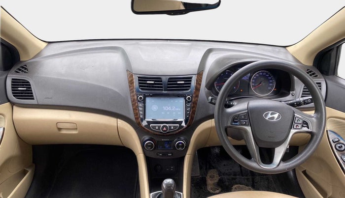 2016 Hyundai Verna 1.6 VTVT SX, Petrol, Manual, 95,213 km, Dashboard