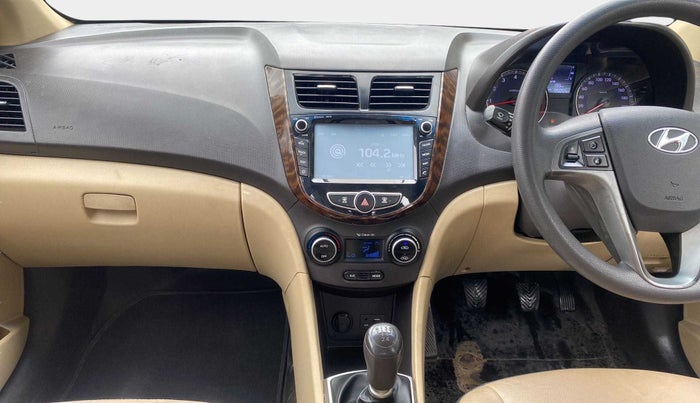 2016 Hyundai Verna 1.6 VTVT SX, Petrol, Manual, 95,213 km, Air Conditioner