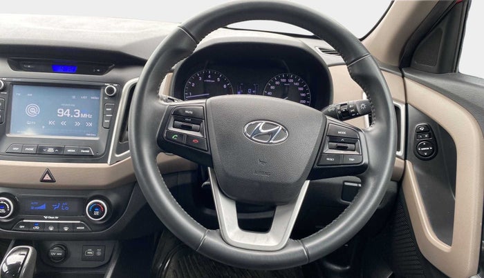 2017 Hyundai Creta SX PLUS AT 1.6 PETROL, Petrol, Automatic, 43,084 km, Steering Wheel Close Up