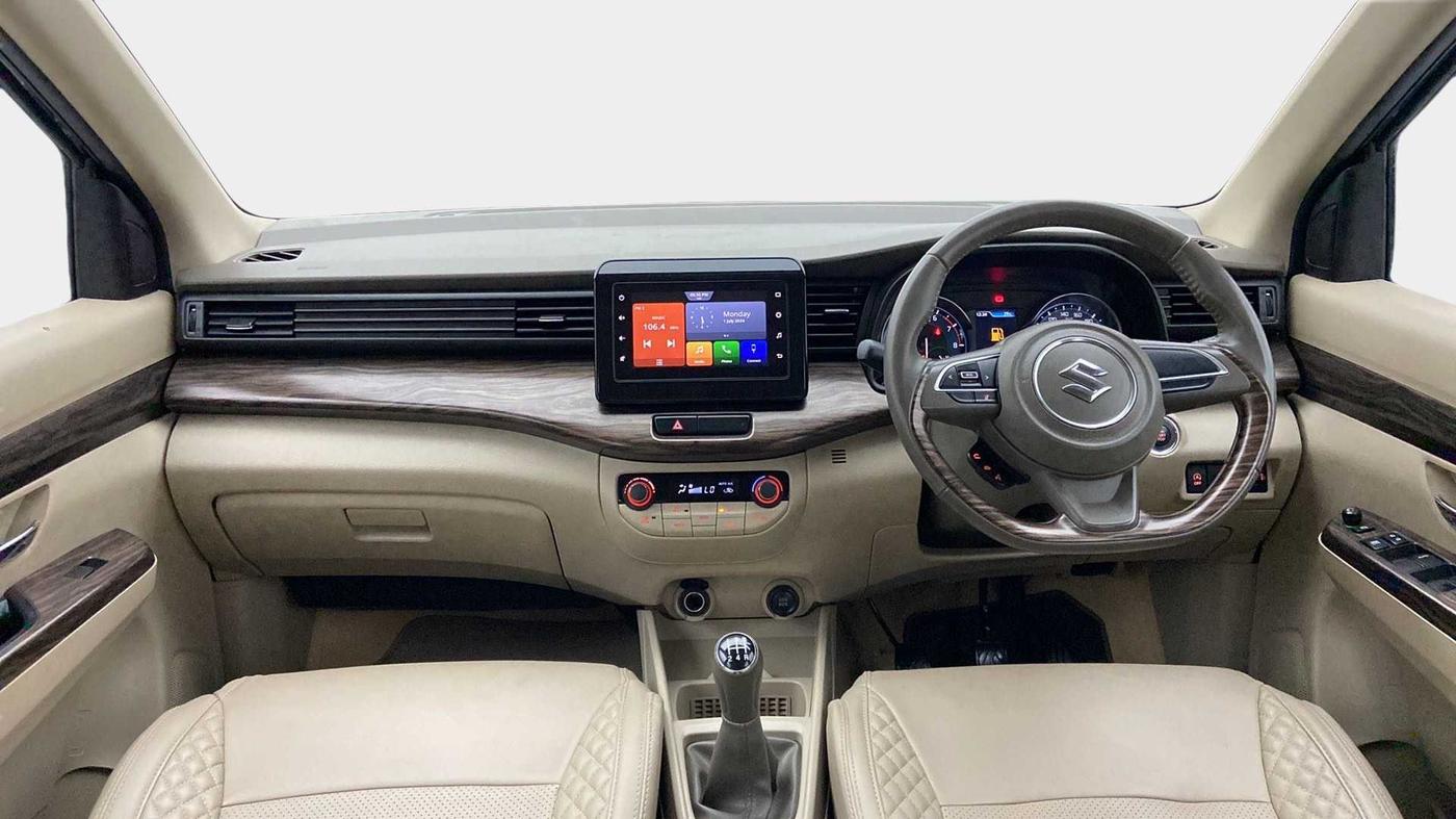 2022 Maruti Ertiga ZXI+ SHVS, Petrol, Manual, 28,892 km, Dashboard
