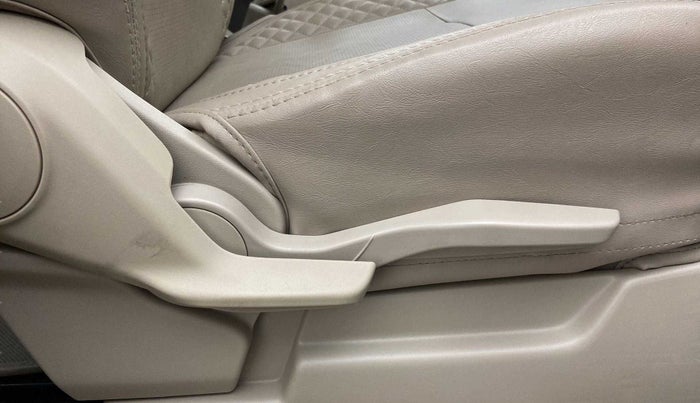 2022 Maruti Ertiga ZXI+ SHVS, Petrol, Manual, 28,892 km, Driver Side Adjustment Panel