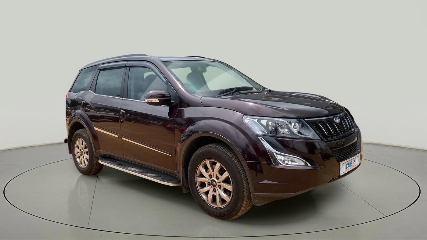 2017 Mahindra XUV500 W10, Diesel, Manual, 70,288 km, SRP