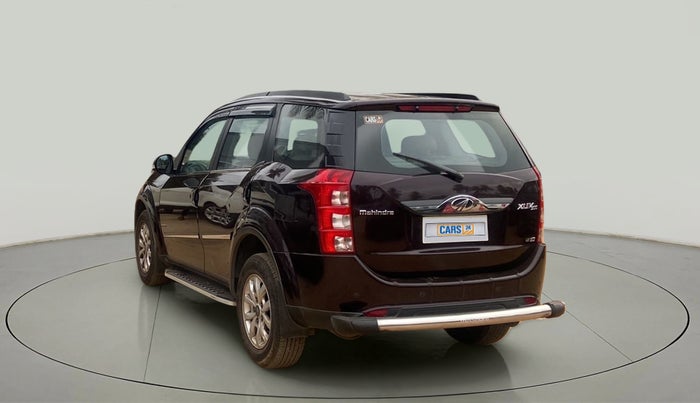 2017 Mahindra XUV500 W10, Diesel, Manual, 70,288 km, Left Back Diagonal