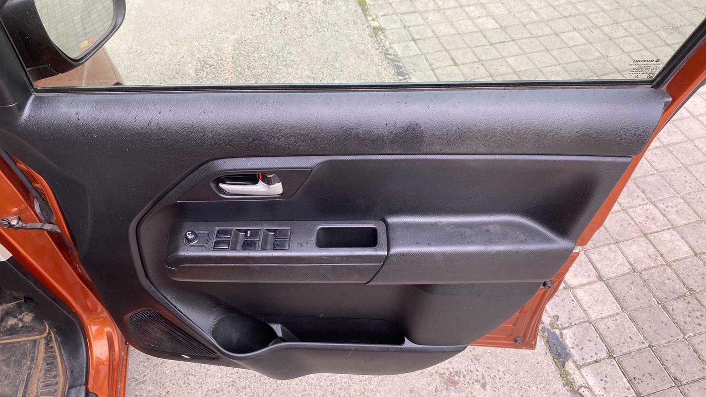 2019 Maruti New Wagon-R VXI 1.2, Petrol, Manual, 47,722 km, Driver Side Door Panels Control