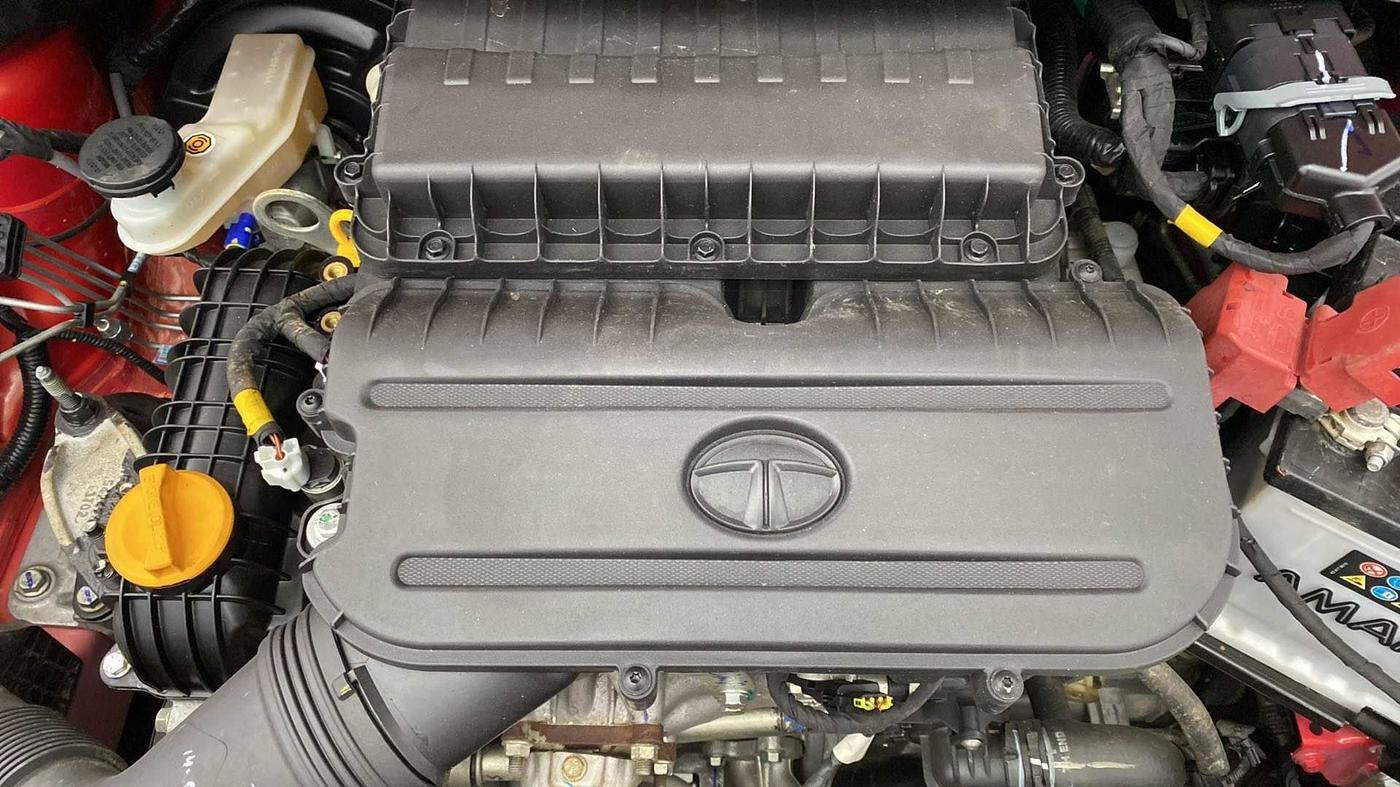 2023 Tata TIAGO NRG XZ AMT, Petrol, Automatic, 2,370 km, Open Bonet