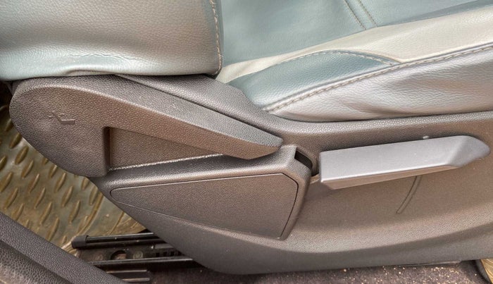 2014 Ford Ecosport TITANIUM 1.5L DIESEL, Diesel, Manual, 70,716 km, Driver Side Adjustment Panel