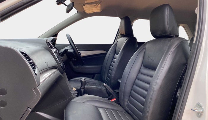 2016 Maruti Vitara Brezza ZDI PLUS, Diesel, Manual, 60,503 km, Right Side Front Door Cabin